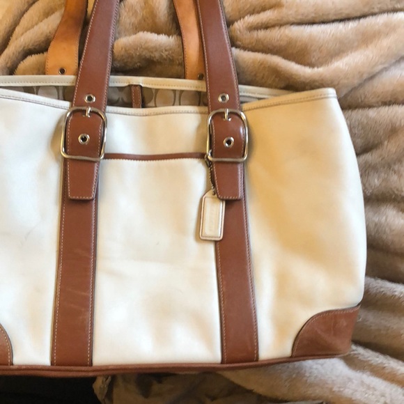 SOLDVintage Coach Leather Tote Bag - Picture 2 of 7